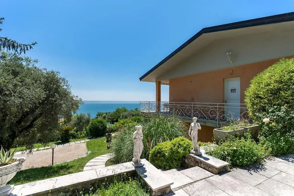 Casa Belvedere Toscolano Maderno Olaszország